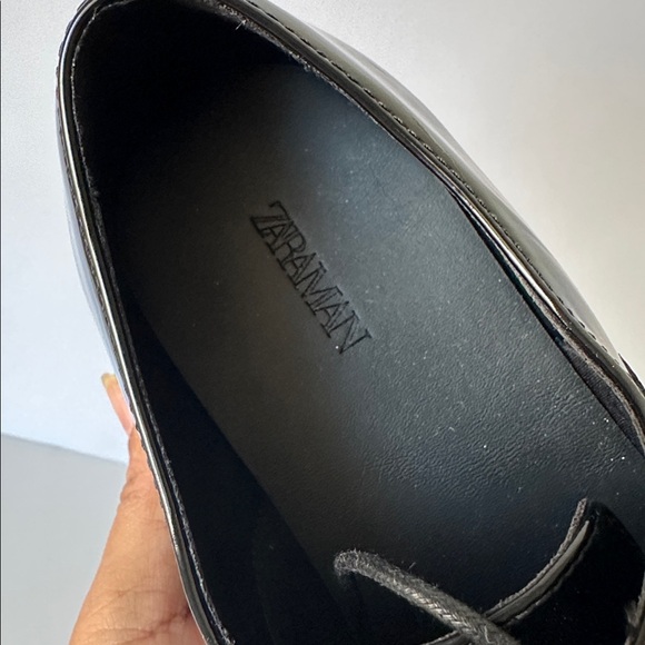 Zara Men's Glossy Black Dress Shoes - Picture 14 of 16